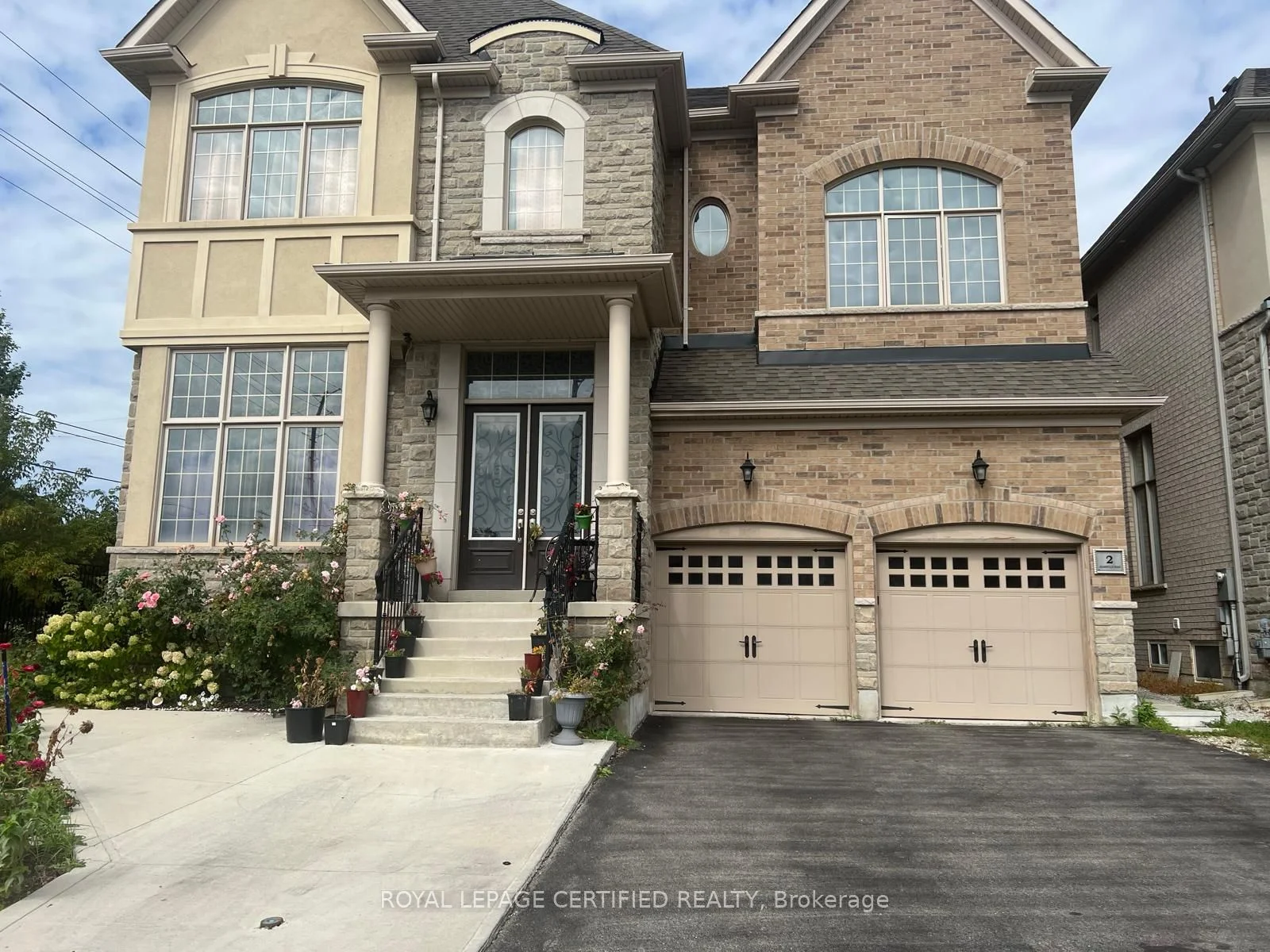 Lower Level in Brampton