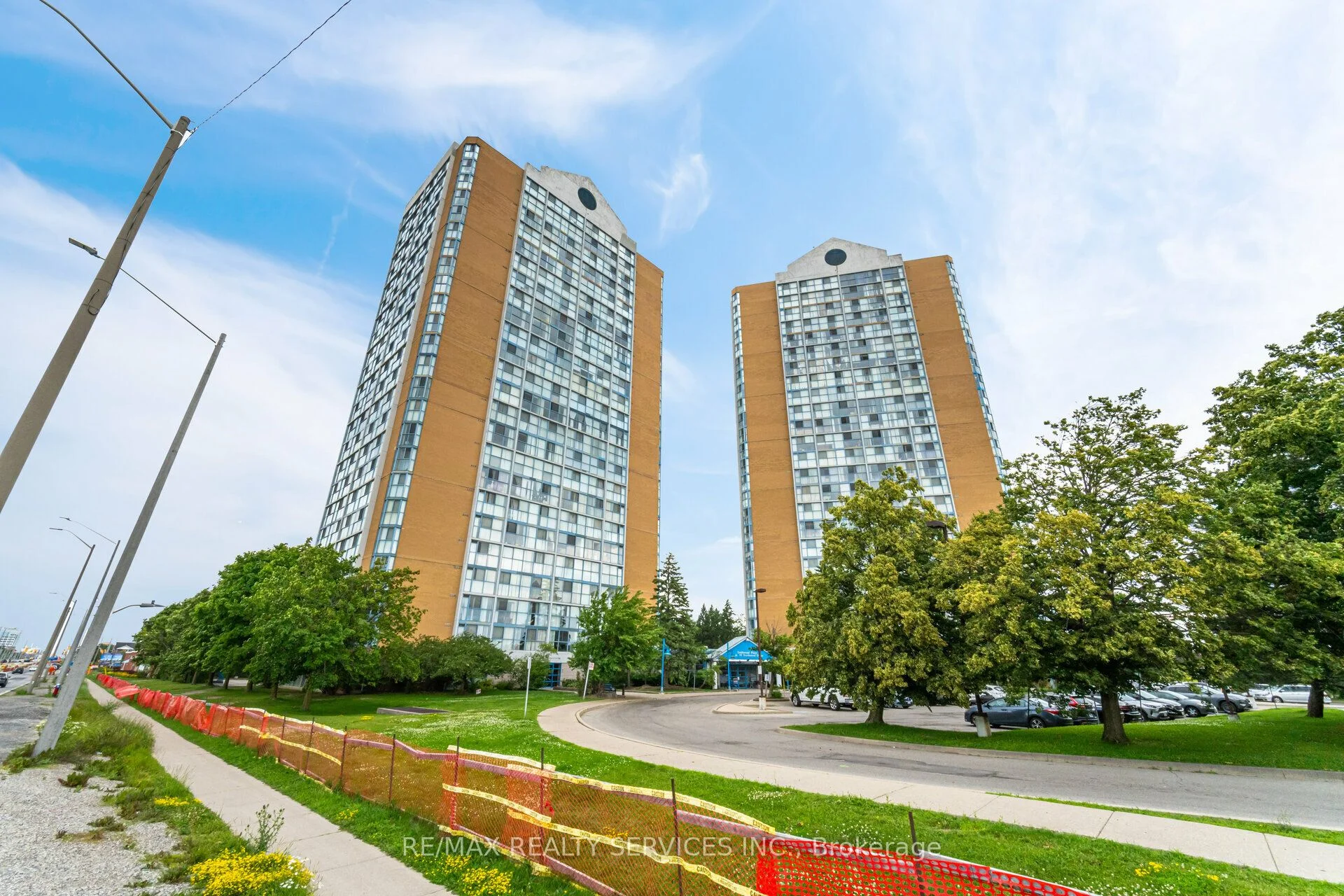 25 Trailwood Drive 501, Mississauga, On L4z 3k9