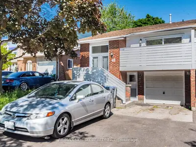 Semi-Detached in Brampton