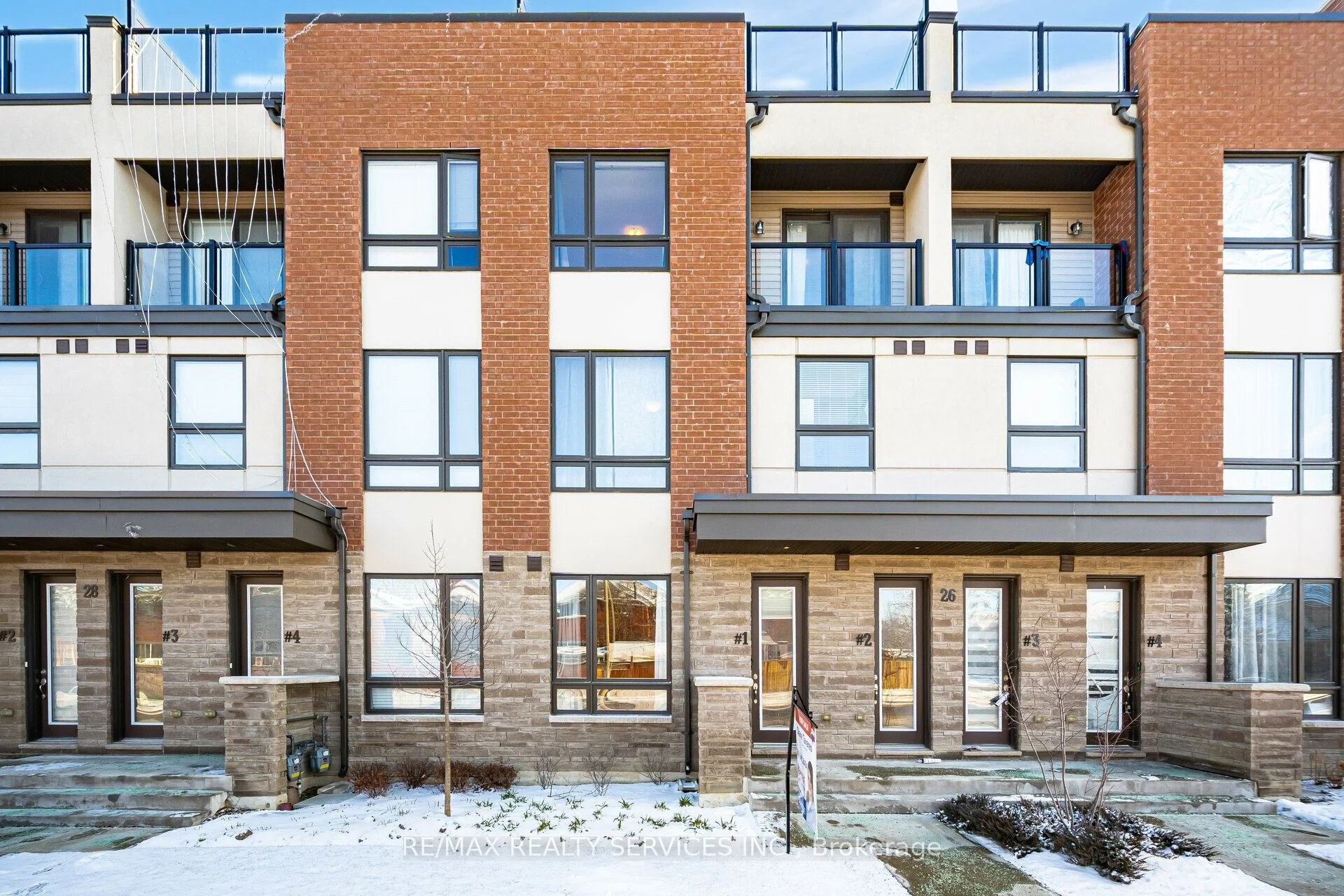 Condo Townhouse in Toronto