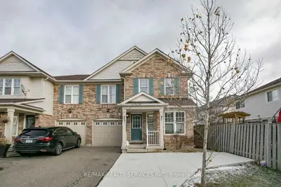 Semi-Detached in Brampton