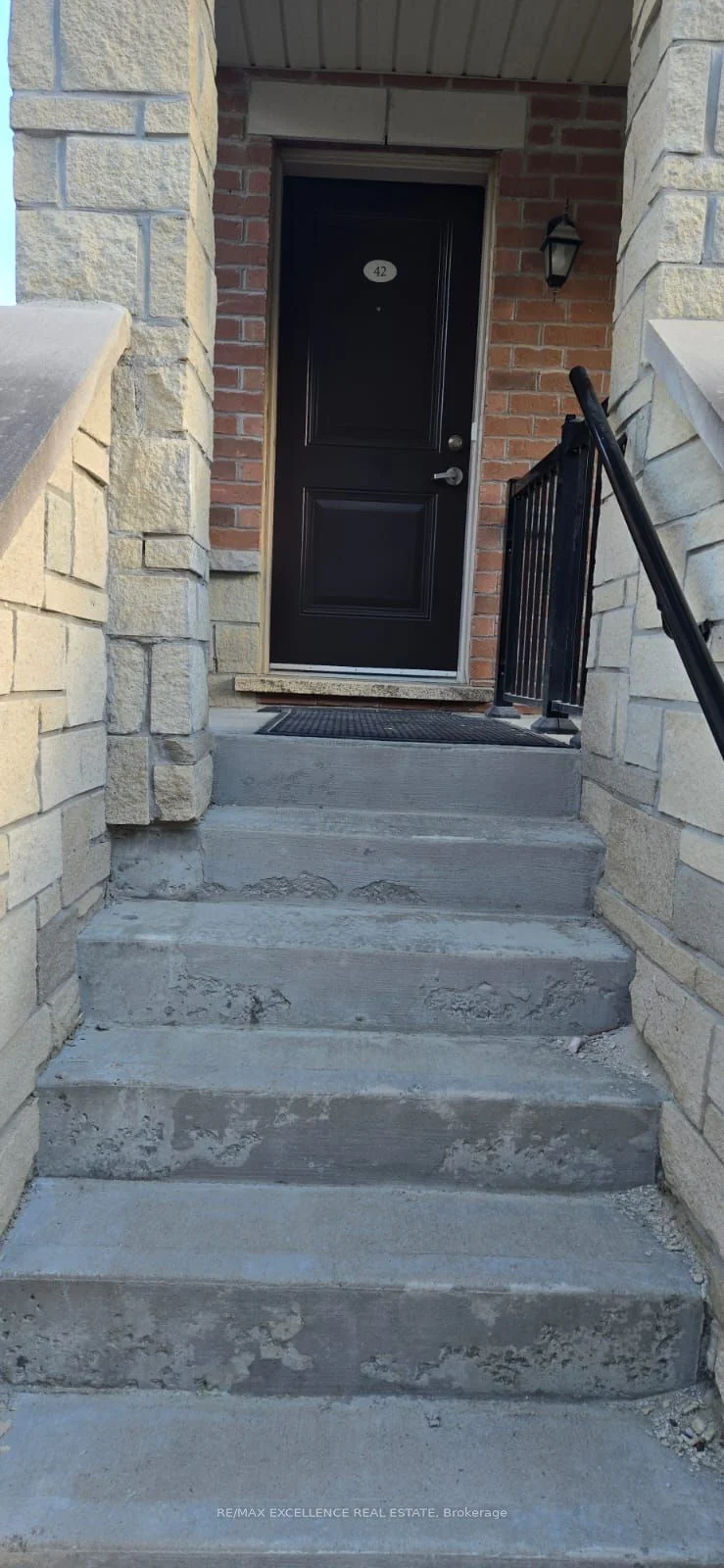 Condo Townhouse in Brampton