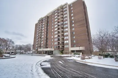 2542 Argyle Road 705, Mississauga, On L5b 2h5