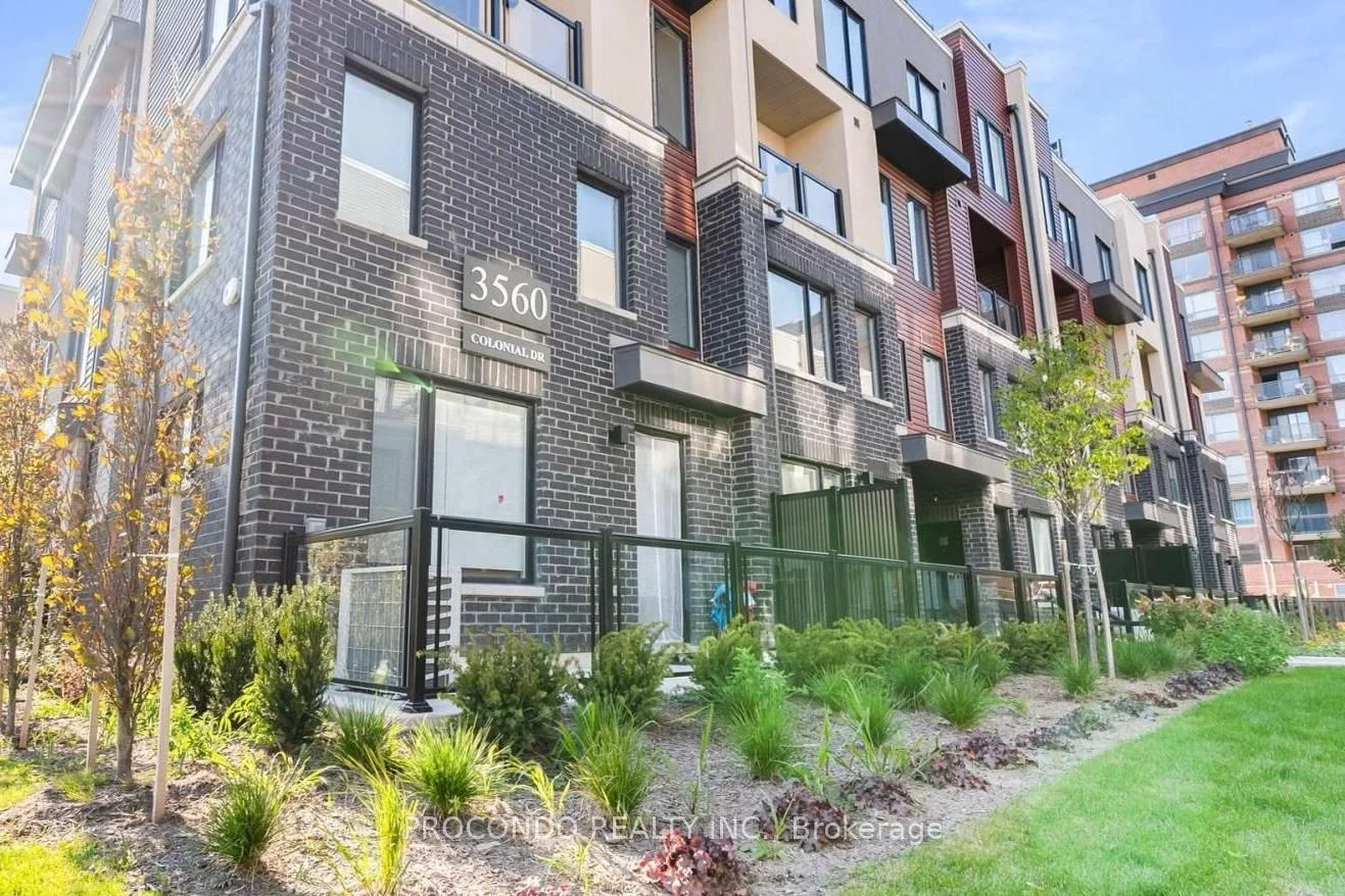 Condo Townhouse in Mississauga