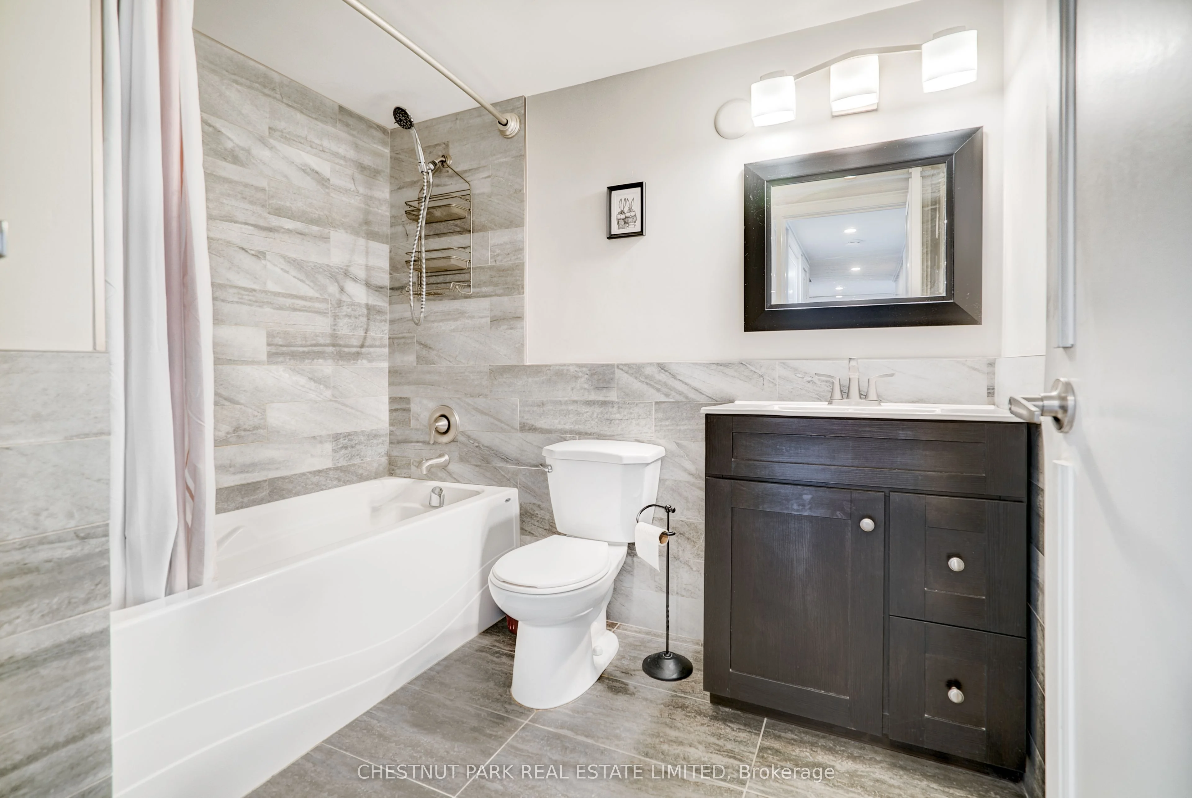 1333 Bloor Street 1912, Mississauga, ON L4Y 3T6