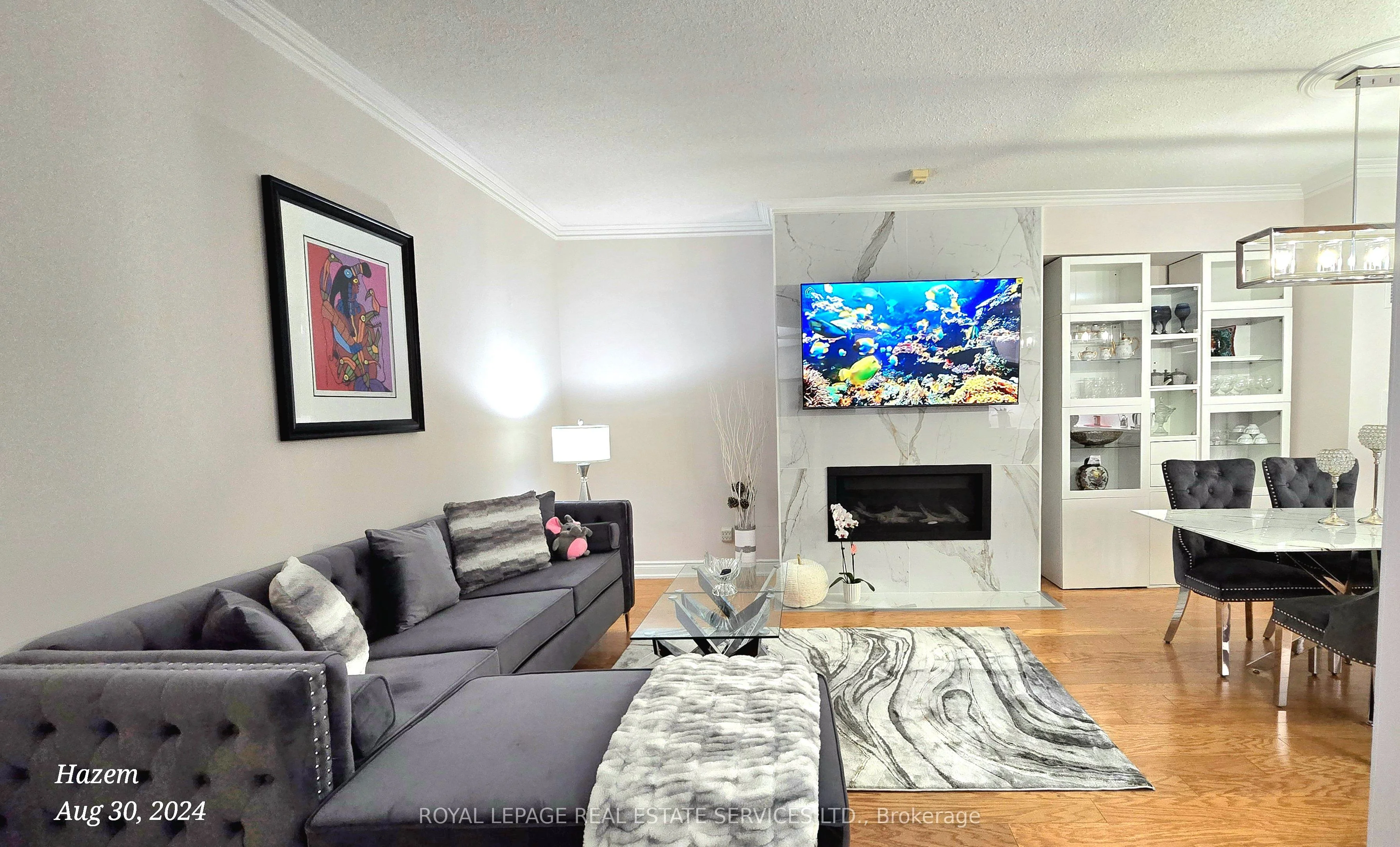 35 Kingsbridge Garden Circle 2701, Mississauga, On L5r 3z5
