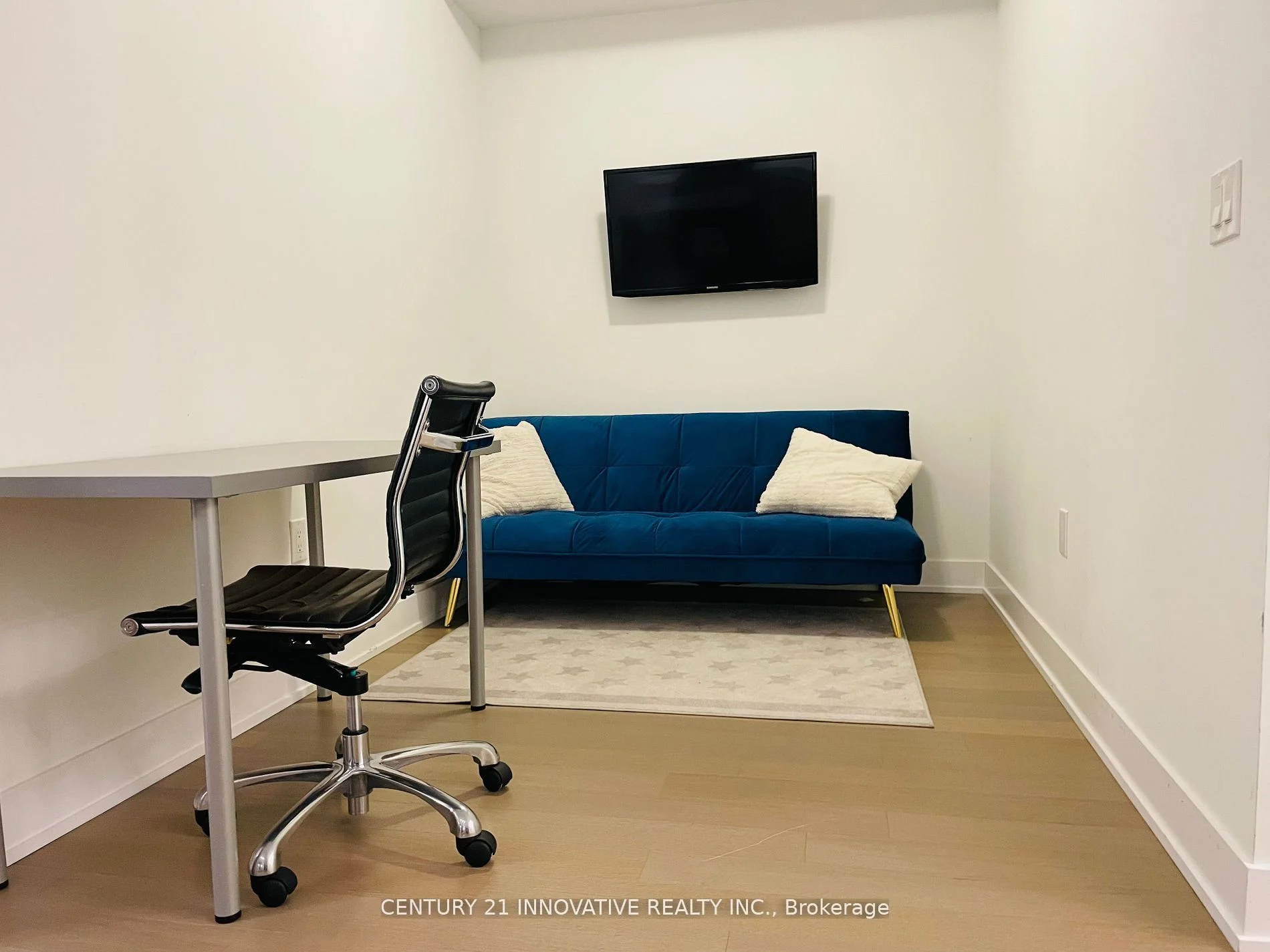 30 Shore Breeze Drive 5001, Toronto W06, ON M8V 0J1