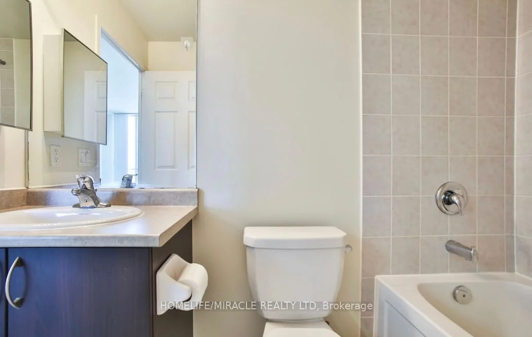 339 Rathburn Road 308, Mississauga, ON L5B 0K6