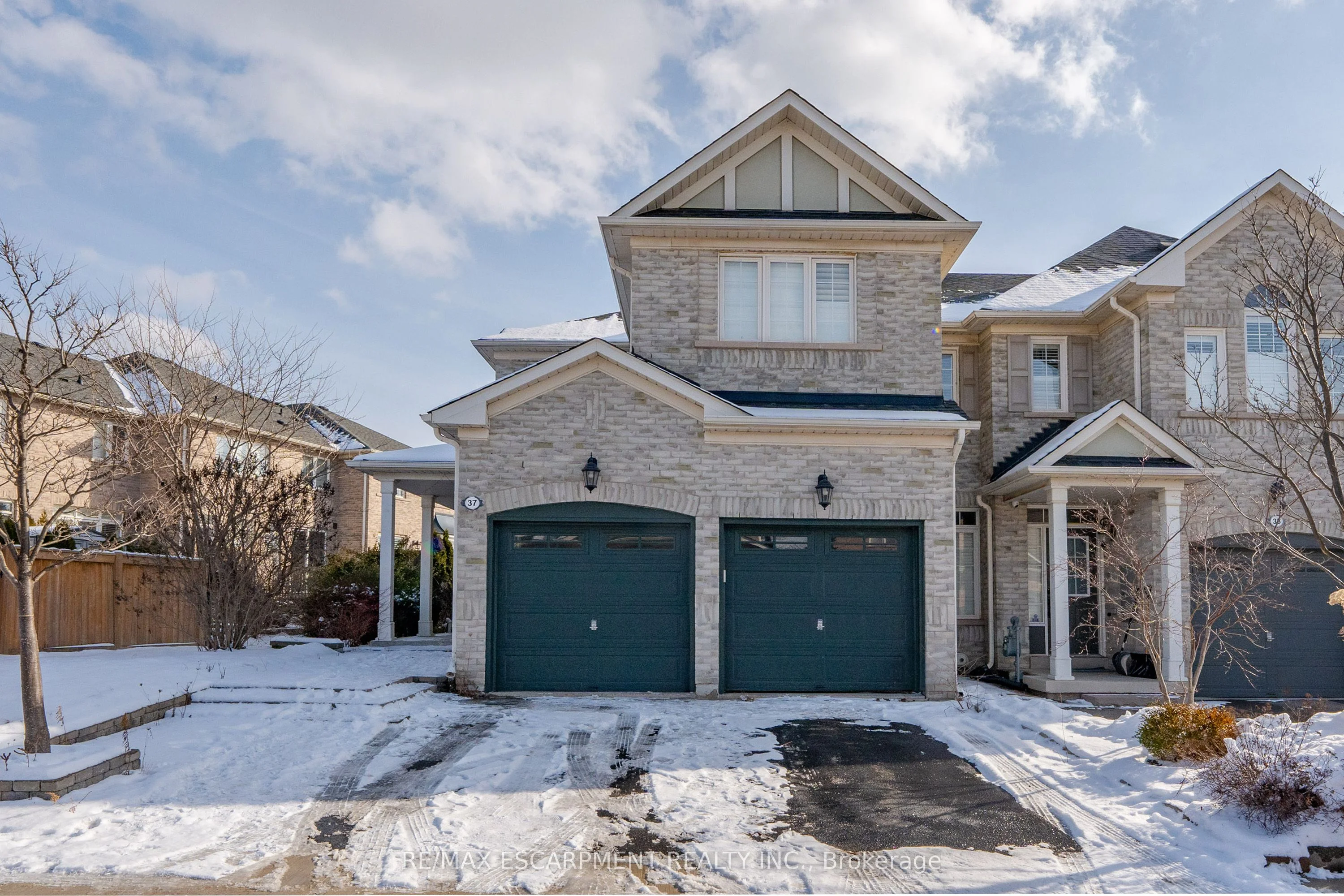 2295 Rochester Circle 37, Oakville, On L6m 5c9