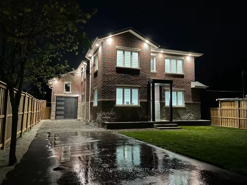 1103 Orchard Road Upper, Mississauga, On L5e 2n7