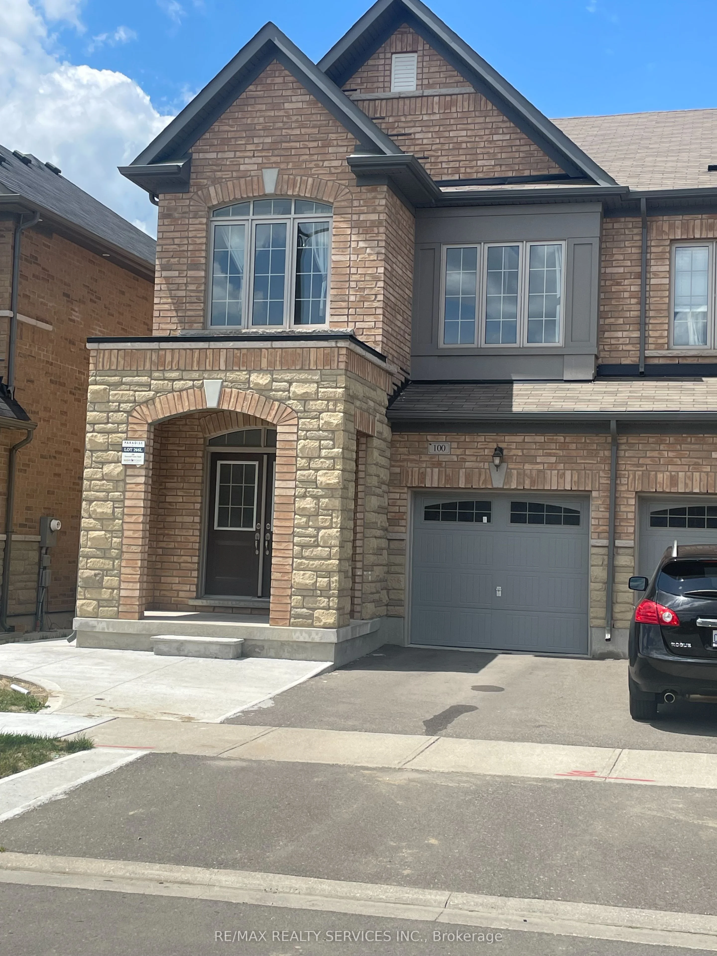 Semi-Detached in Brampton