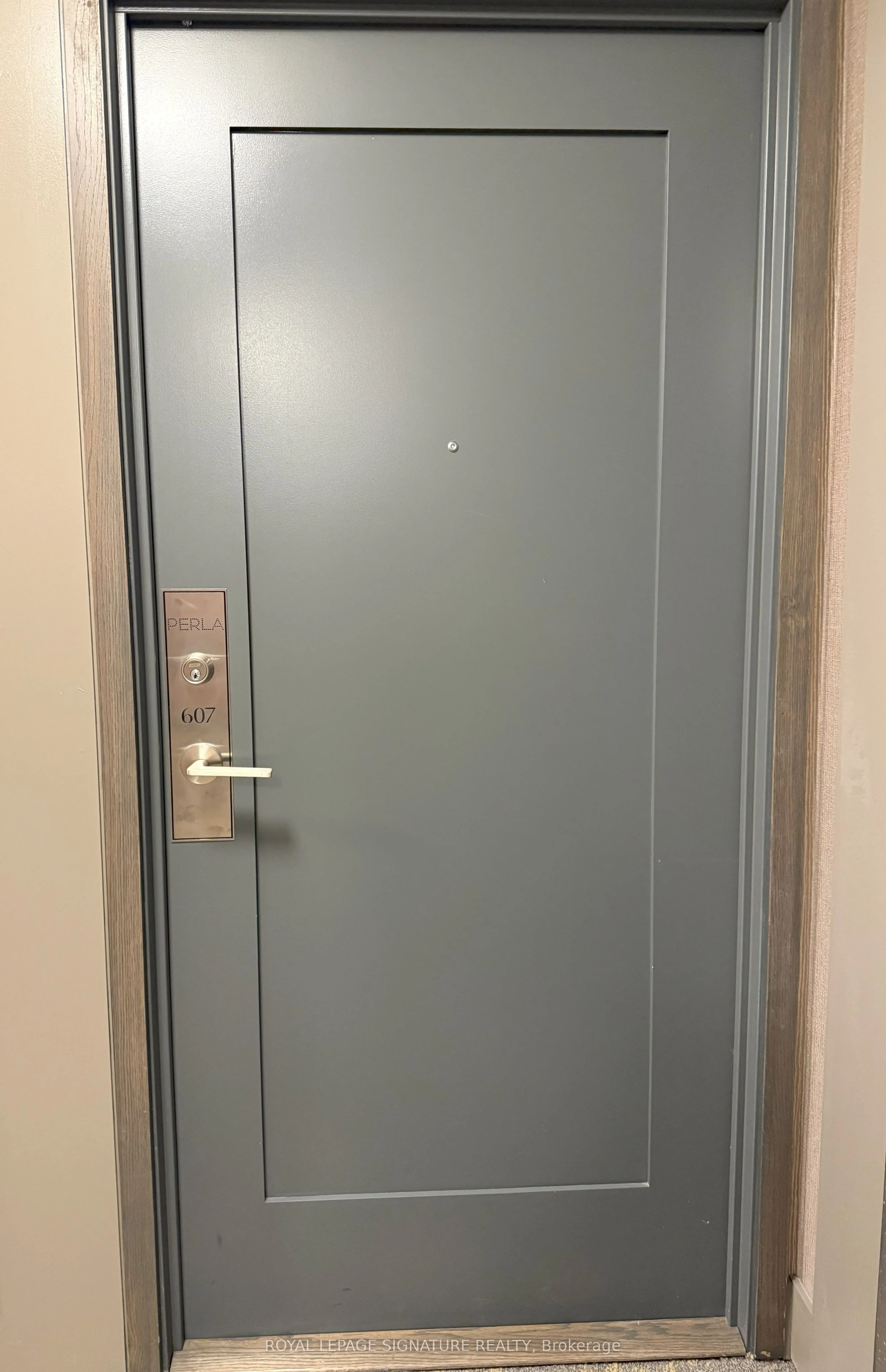 Condo Apartment in Mississauga