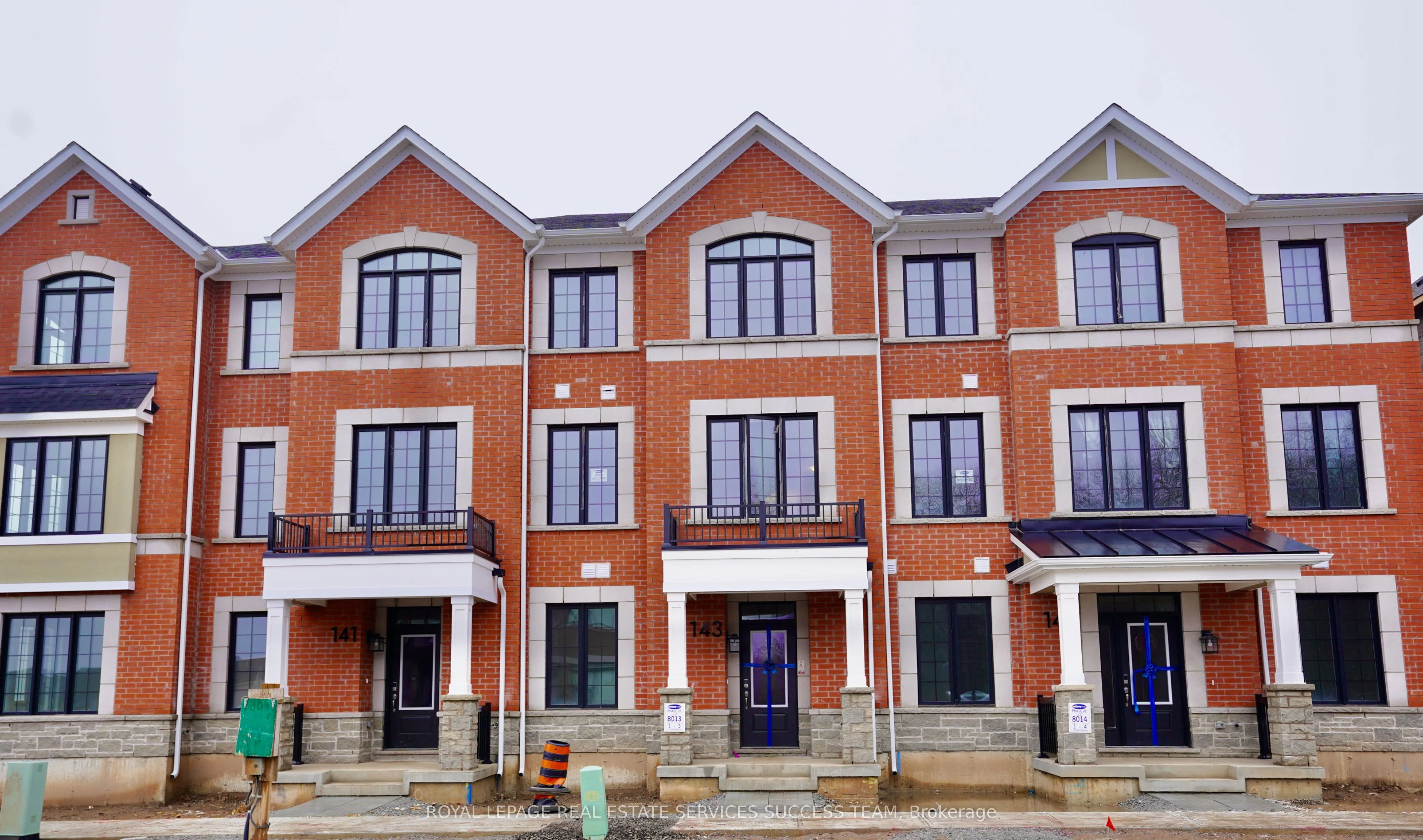 143 Settlers Road E, Oakville, On L6h 7x7