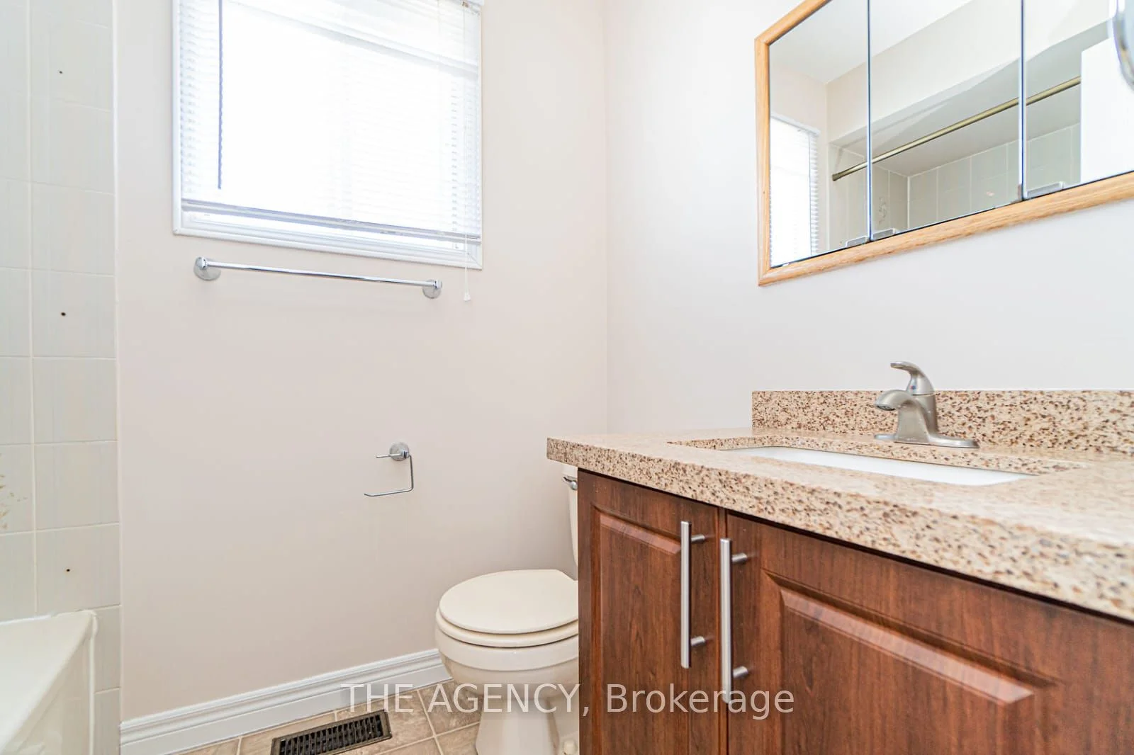 310 Hansen Boulevard Upper, Orangeville, ON L9W 4M6