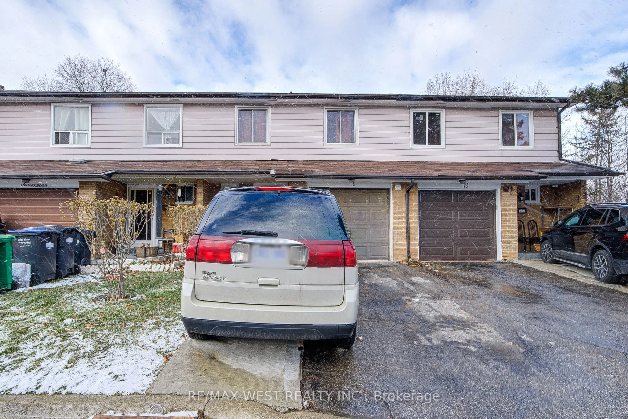 7475 Goreway Drive 18, Mississauga, On L4t 3t3