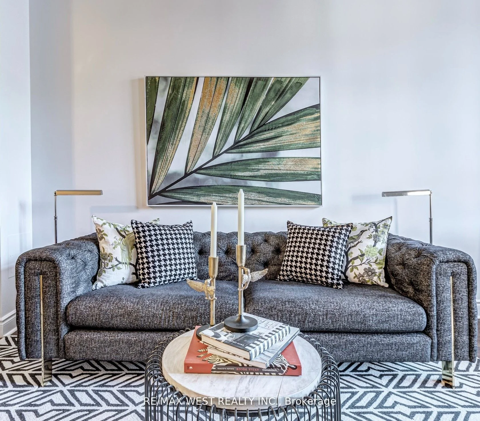 60 Heintzman Street 937, Toronto W02, On M6p 5a1