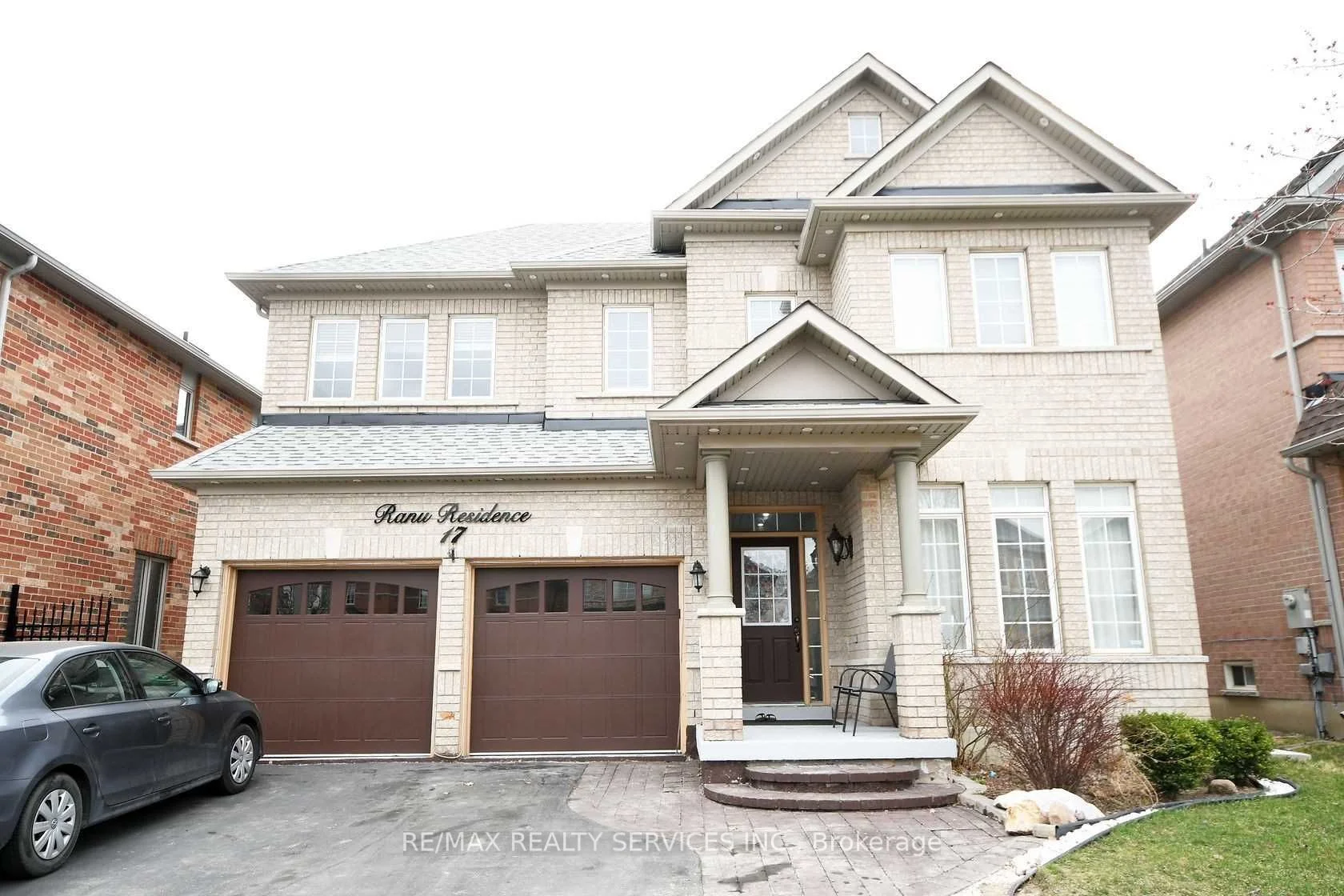 17 Eagle Plains Drive (upper), Brampton, On L3r 3m6