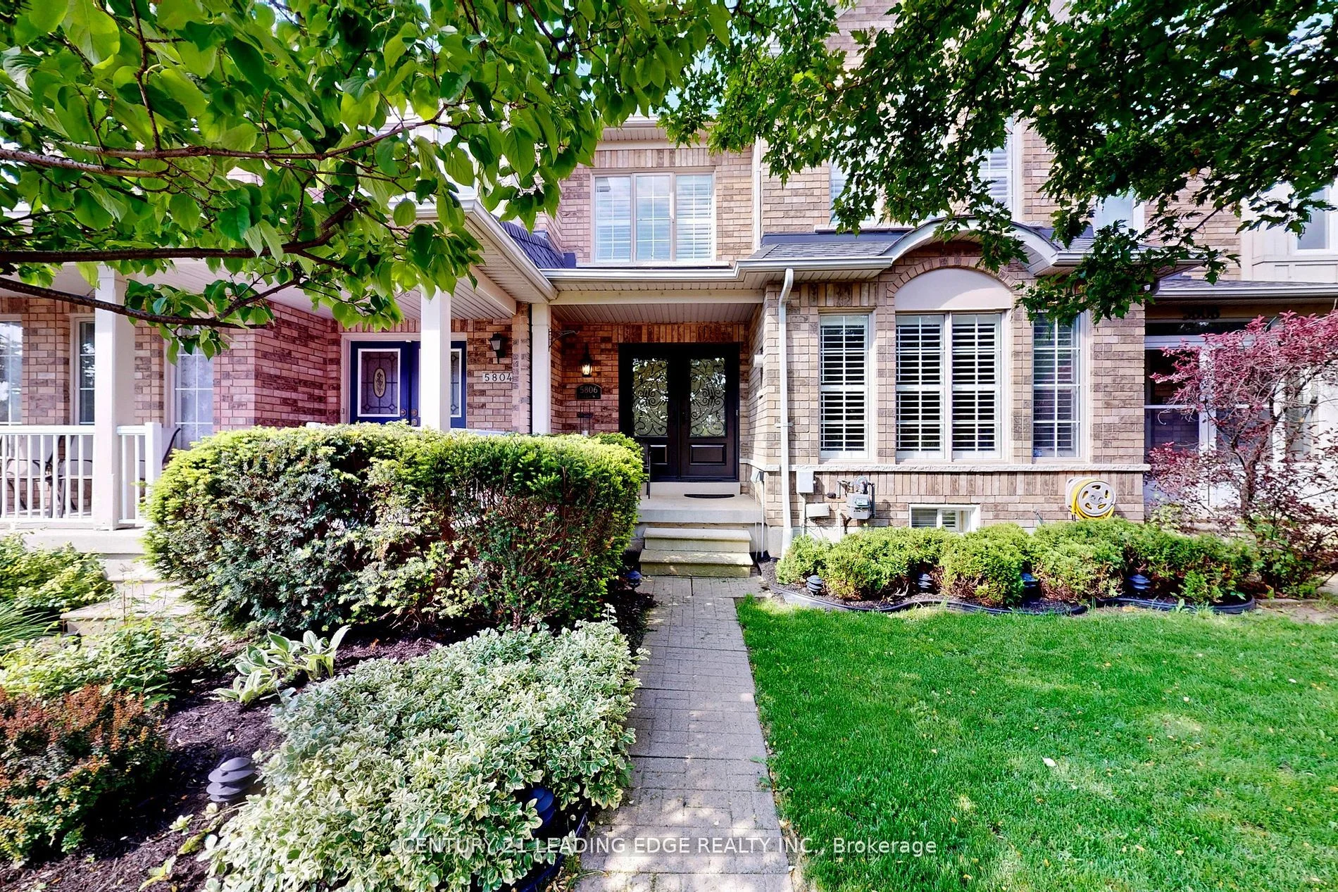 Att/Row/Townhouse in Mississauga