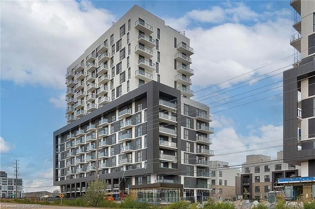 Condo Apartment in Oakville