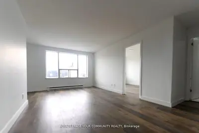 2479 Dufferin Street, Toronto W04, On M6b 3p9