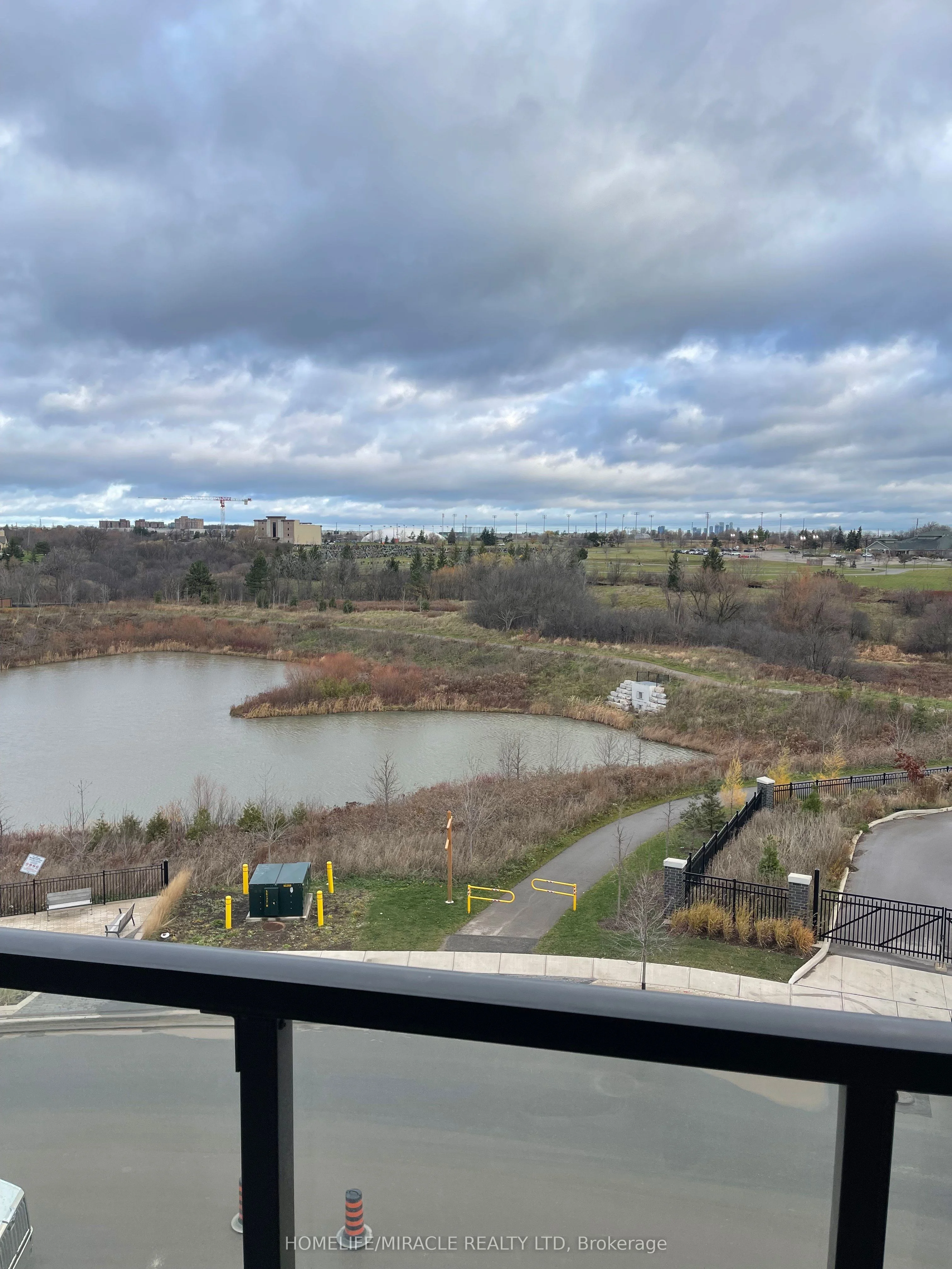 1415 Dundas Street E 407, Oakville, On L6h 8a3