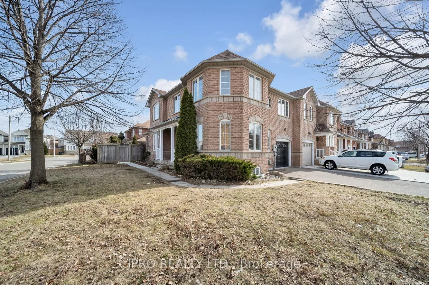 Semi-Detached in Brampton