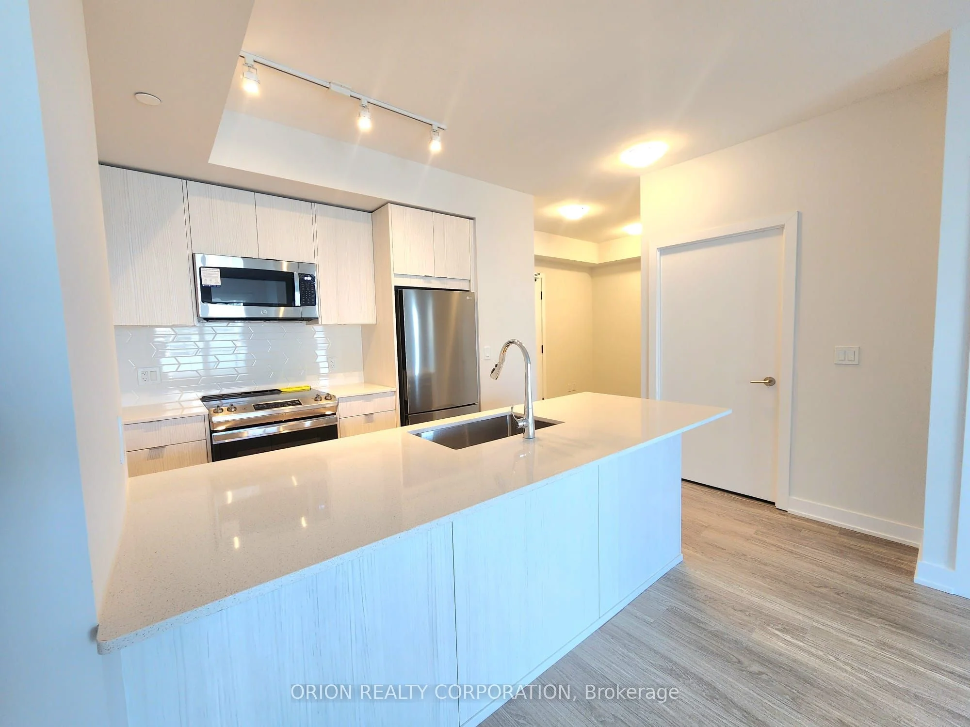 Condo Apartment in Mississauga