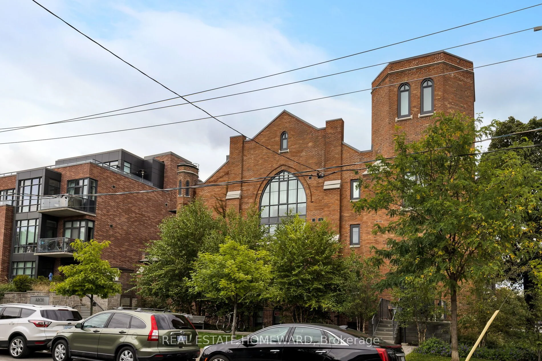 Condo Apartment in Toronto