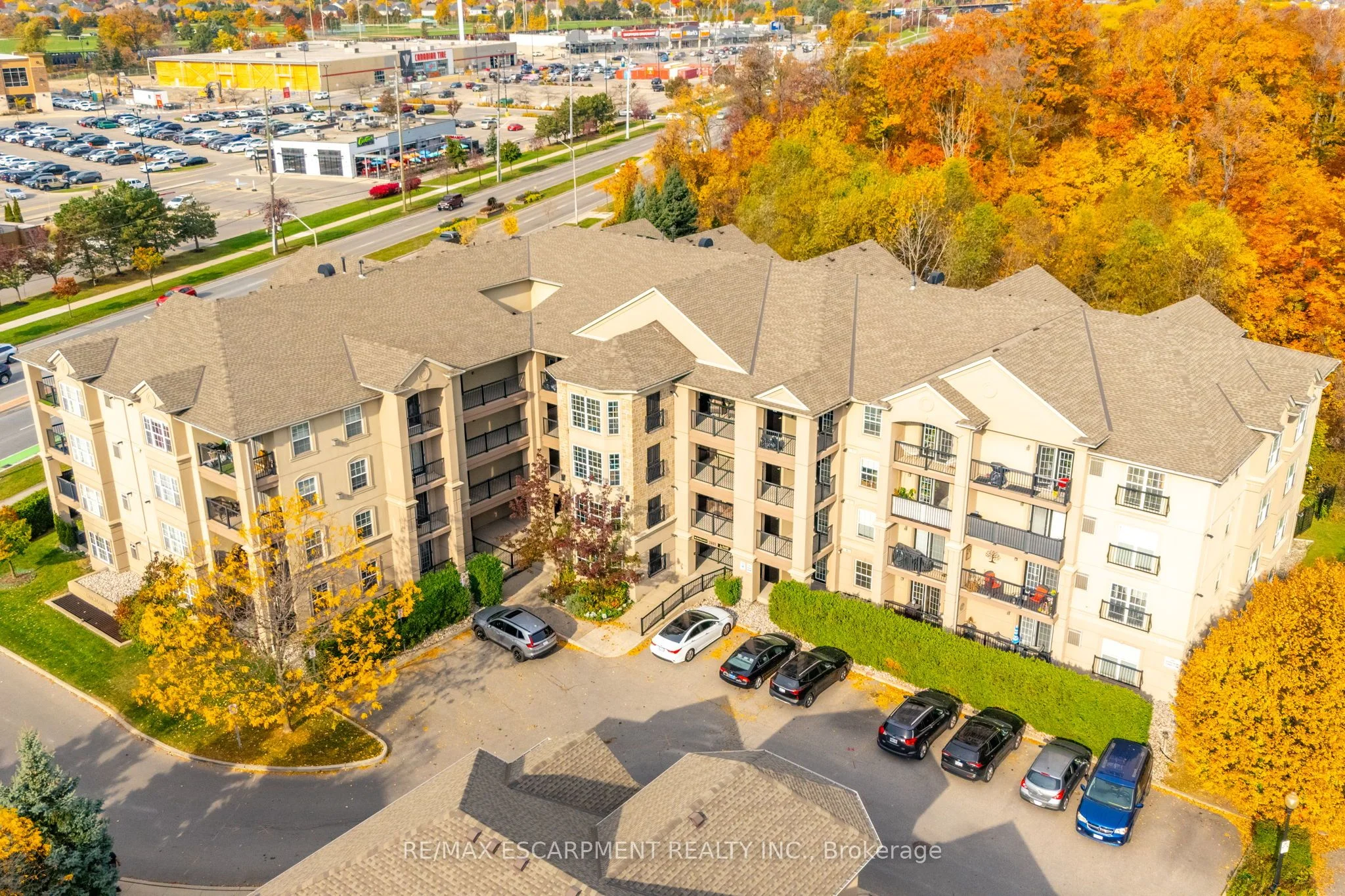 Condo Apartment in Burlington