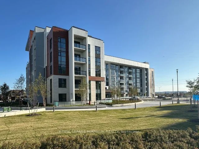 Condo Apartment in Milton