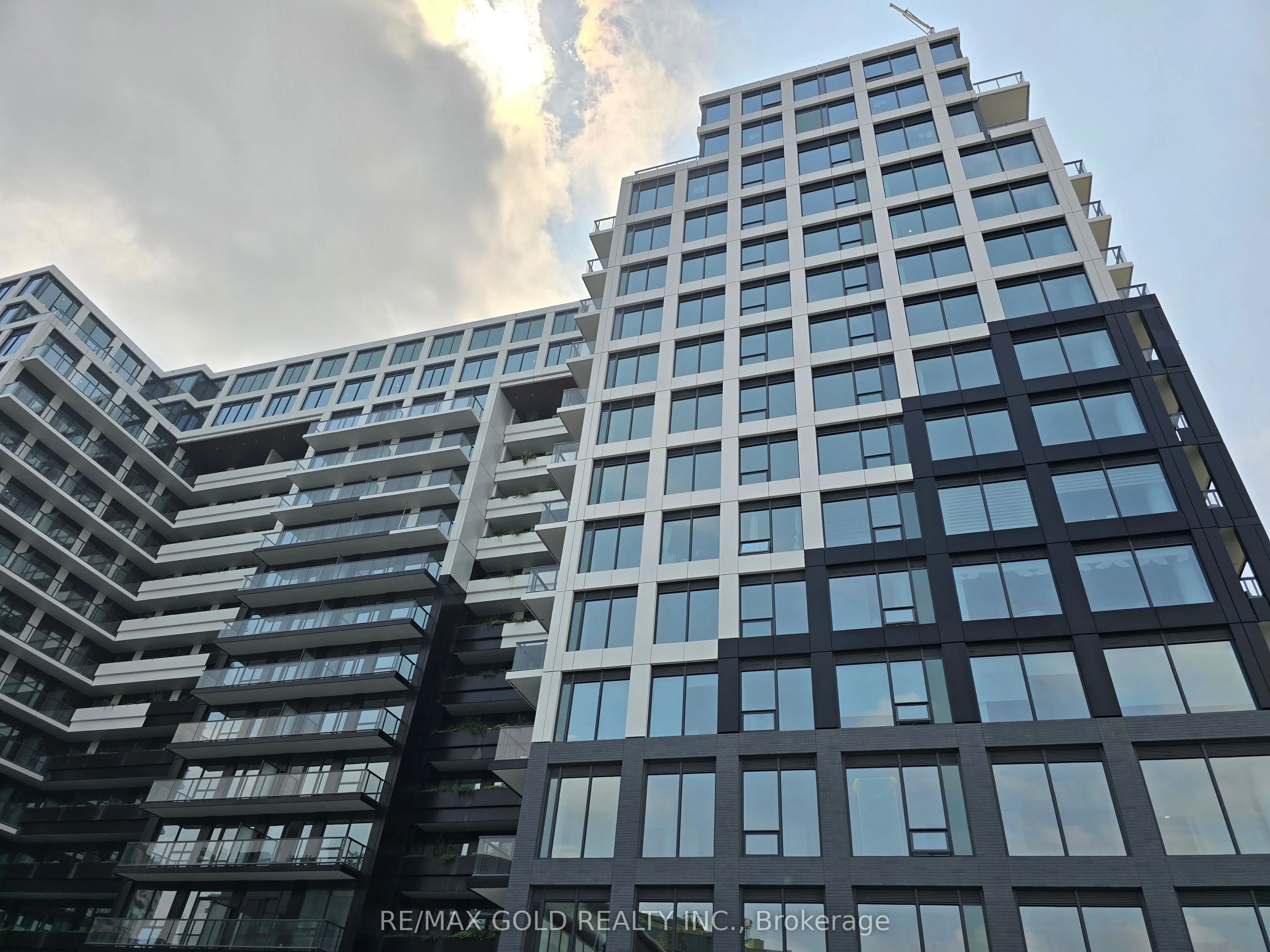 1100 Sheppard Avenue Ph01, Toronto W05, On M3j 0h1
