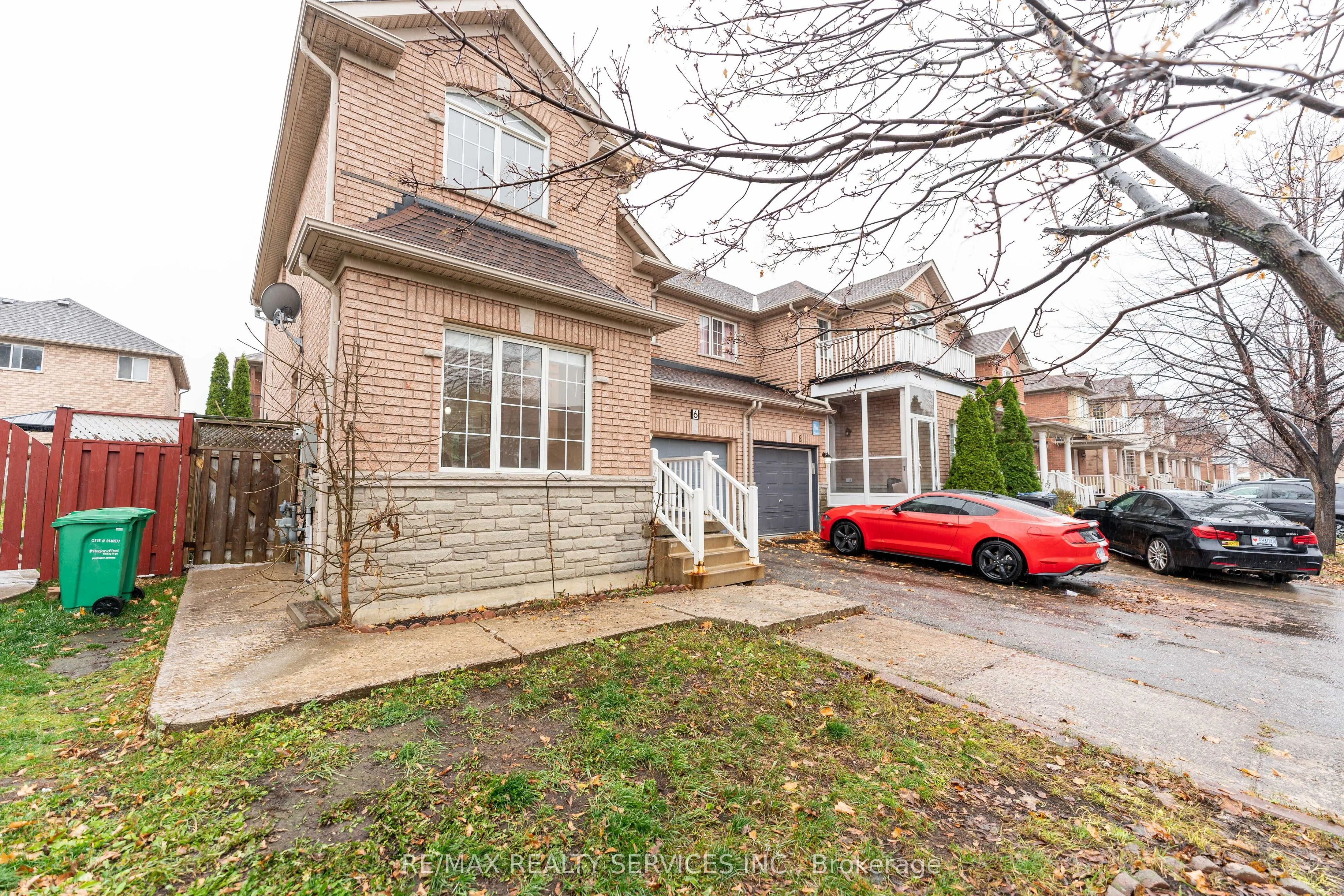 Semi-Detached in Brampton