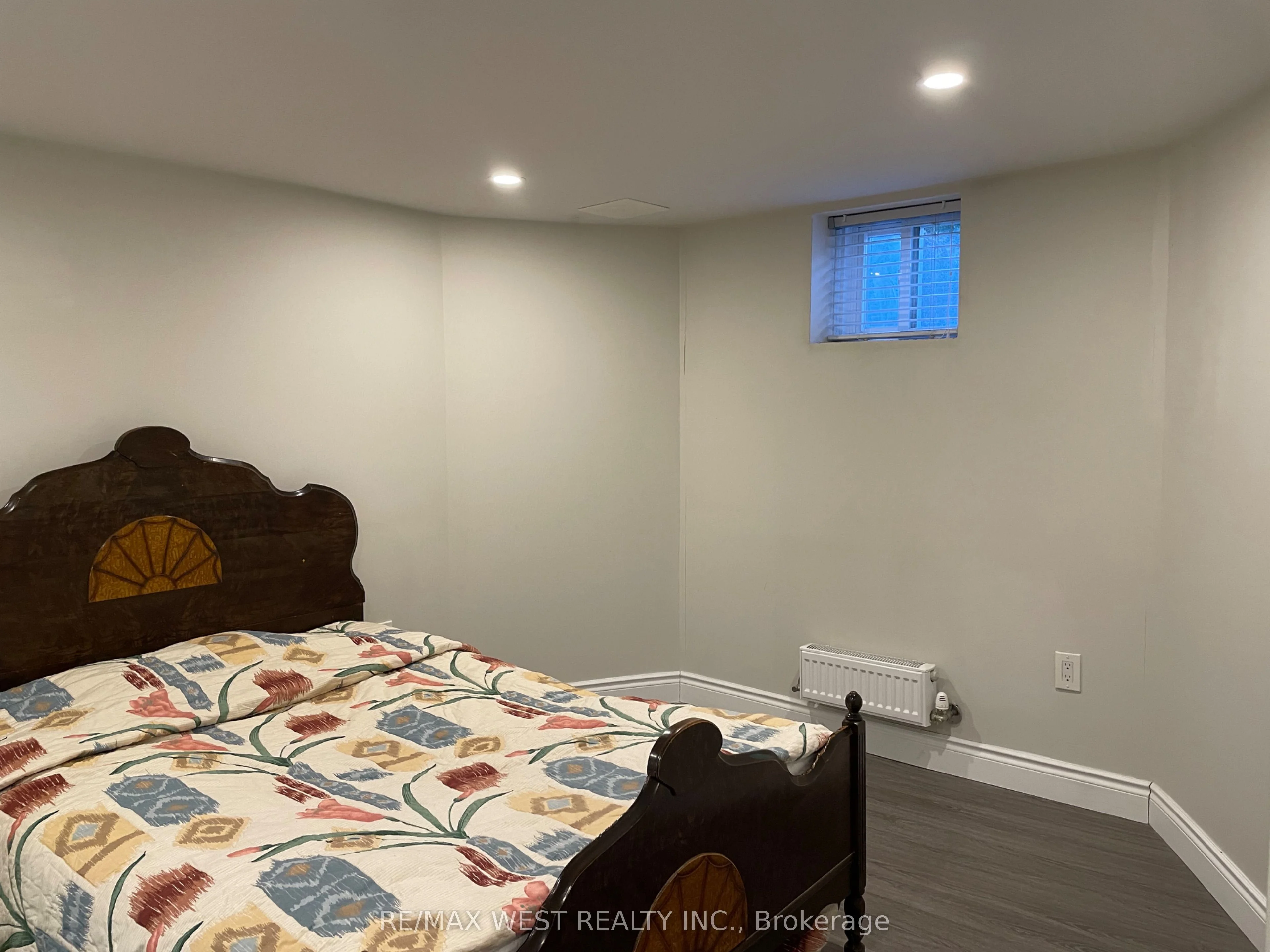 157 Indian Grove Bsmt, Toronto W02, ON M6P 2H3