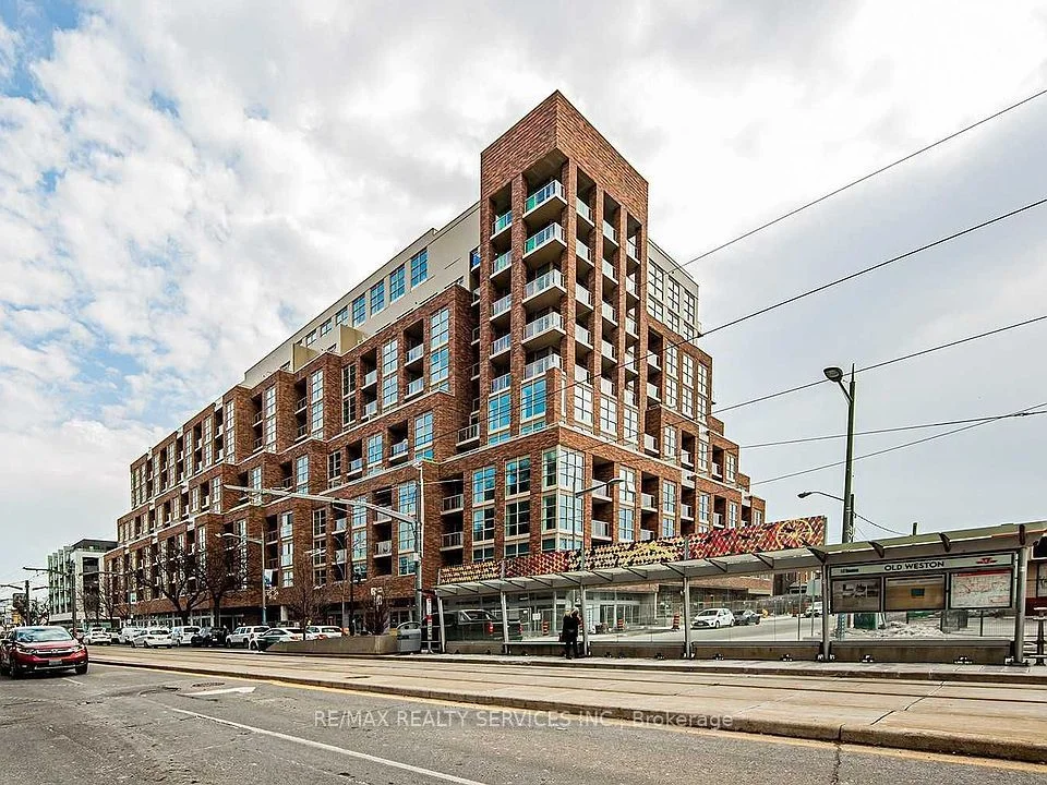 1787 St. Clair Avenue W 102, Toronto W03, On M6n 0b7