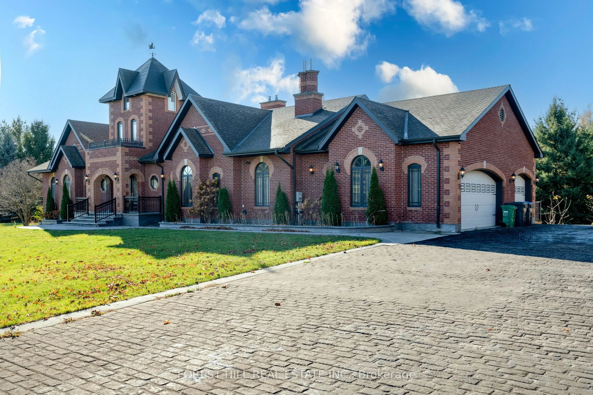 Detached in Caledon