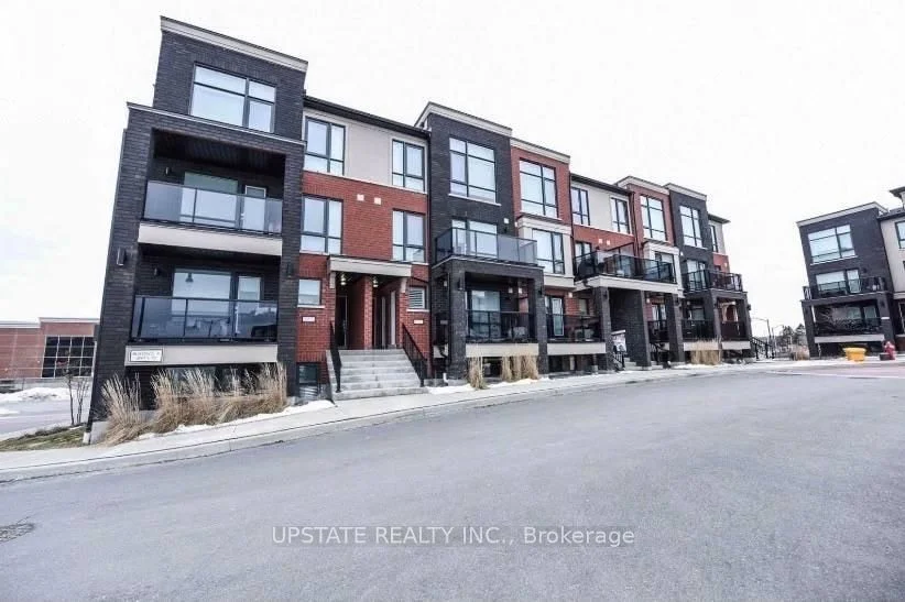 Condo Townhouse in Brampton