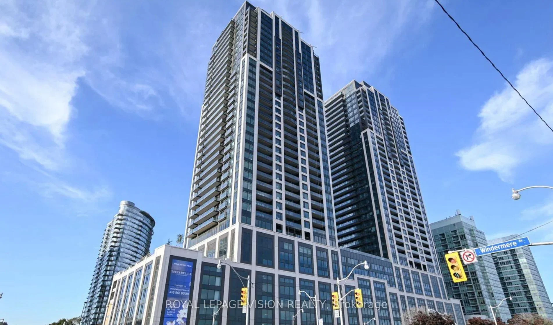 1928 Lakeshore Road W 2217, Toronto W01, On M6s 0b1