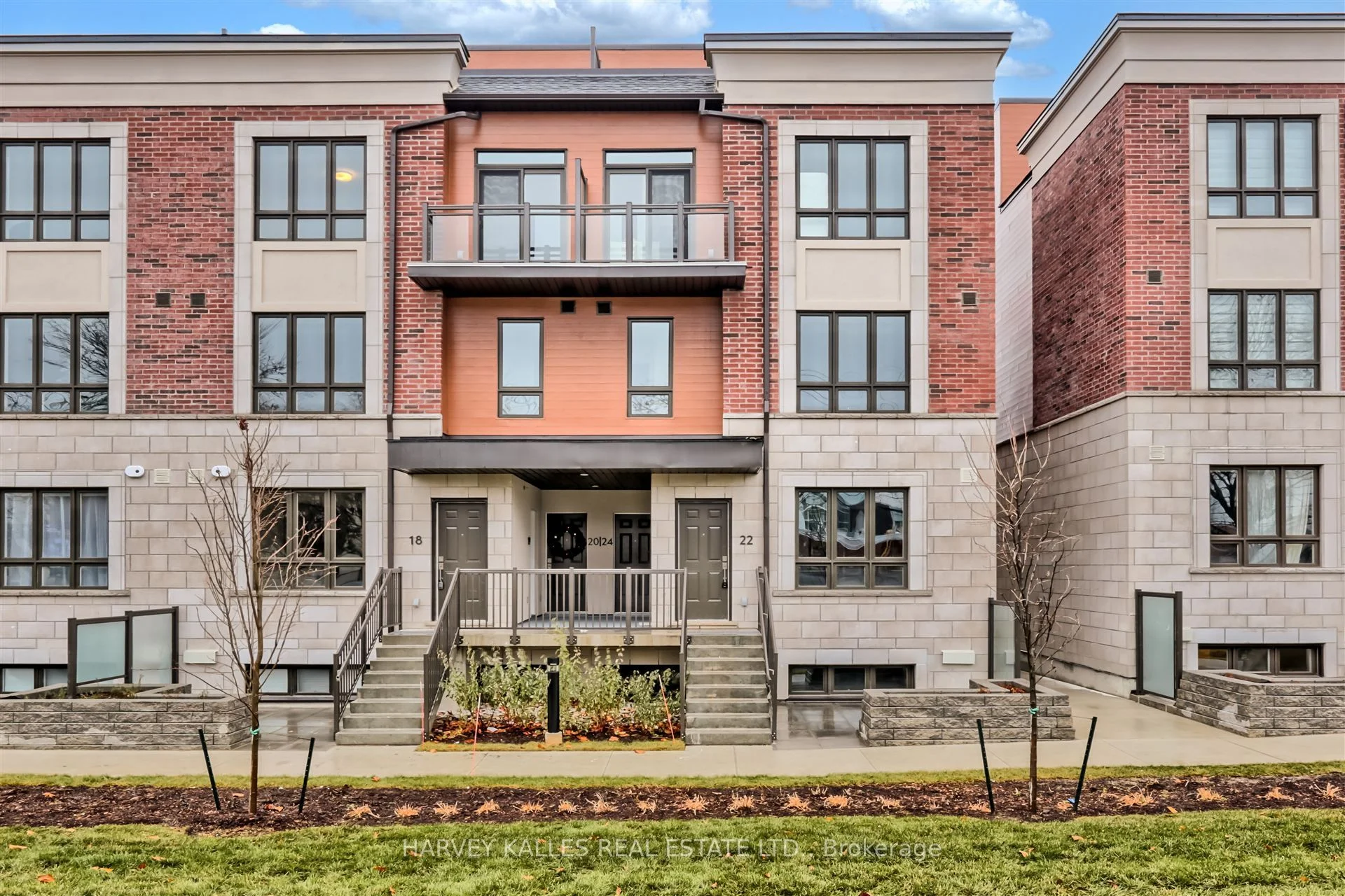 Condo Townhouse in Mississauga