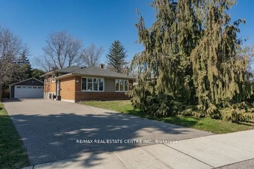 Detached in Milton
