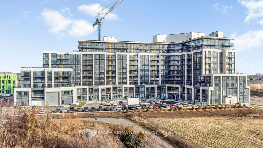 Condo Apartment in Oakville