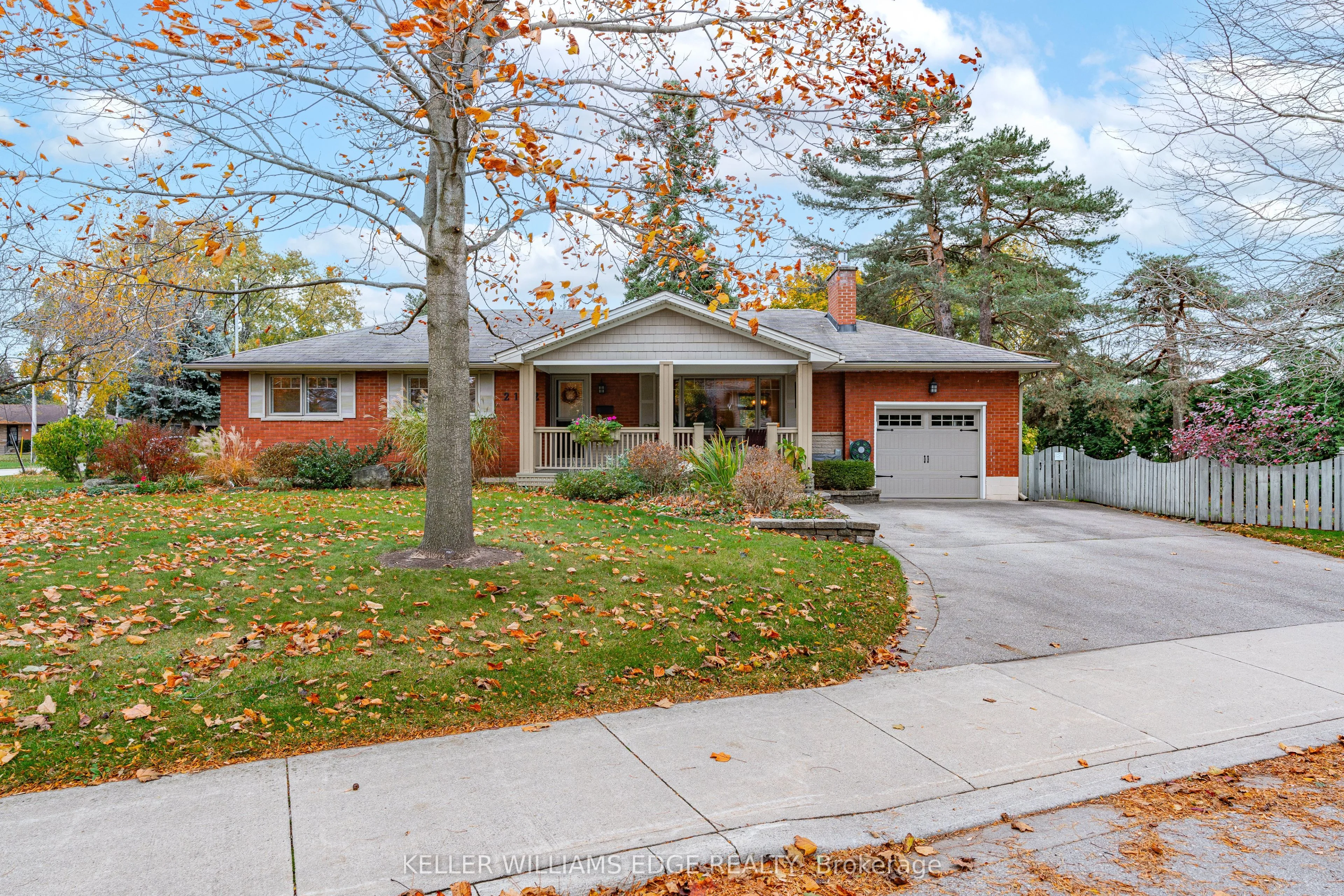 Detached in Burlington