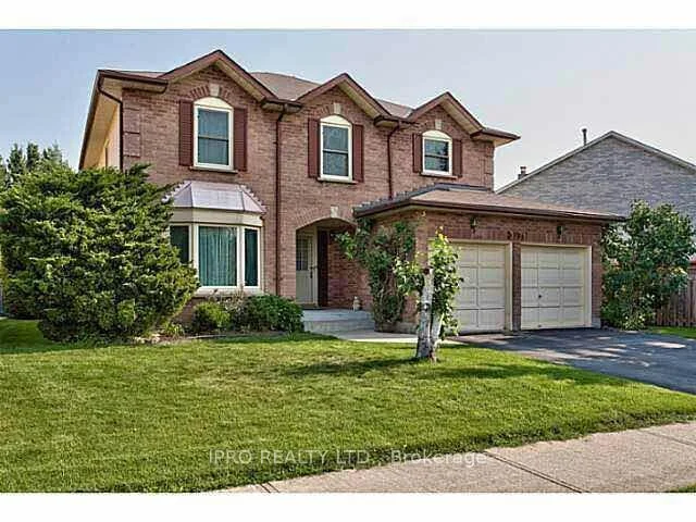 Detached in Burlington