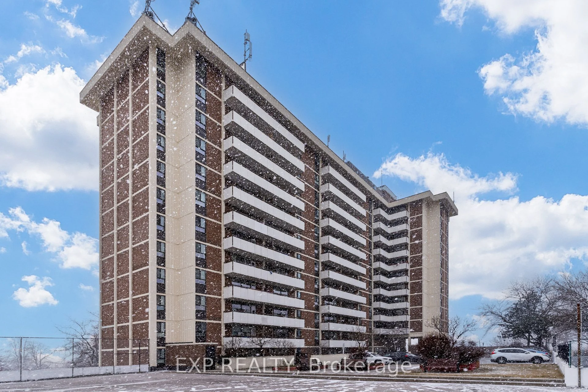 Condo Apartment in Toronto