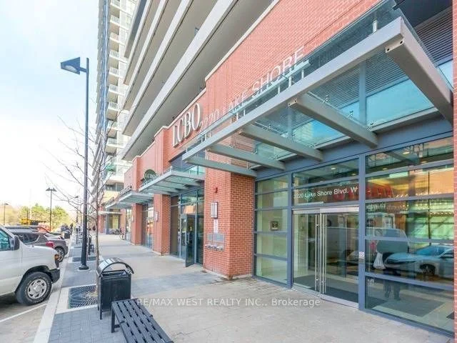 2220 Lake Shore Boulevard W 3906, Toronto W06, On M8y 3h8