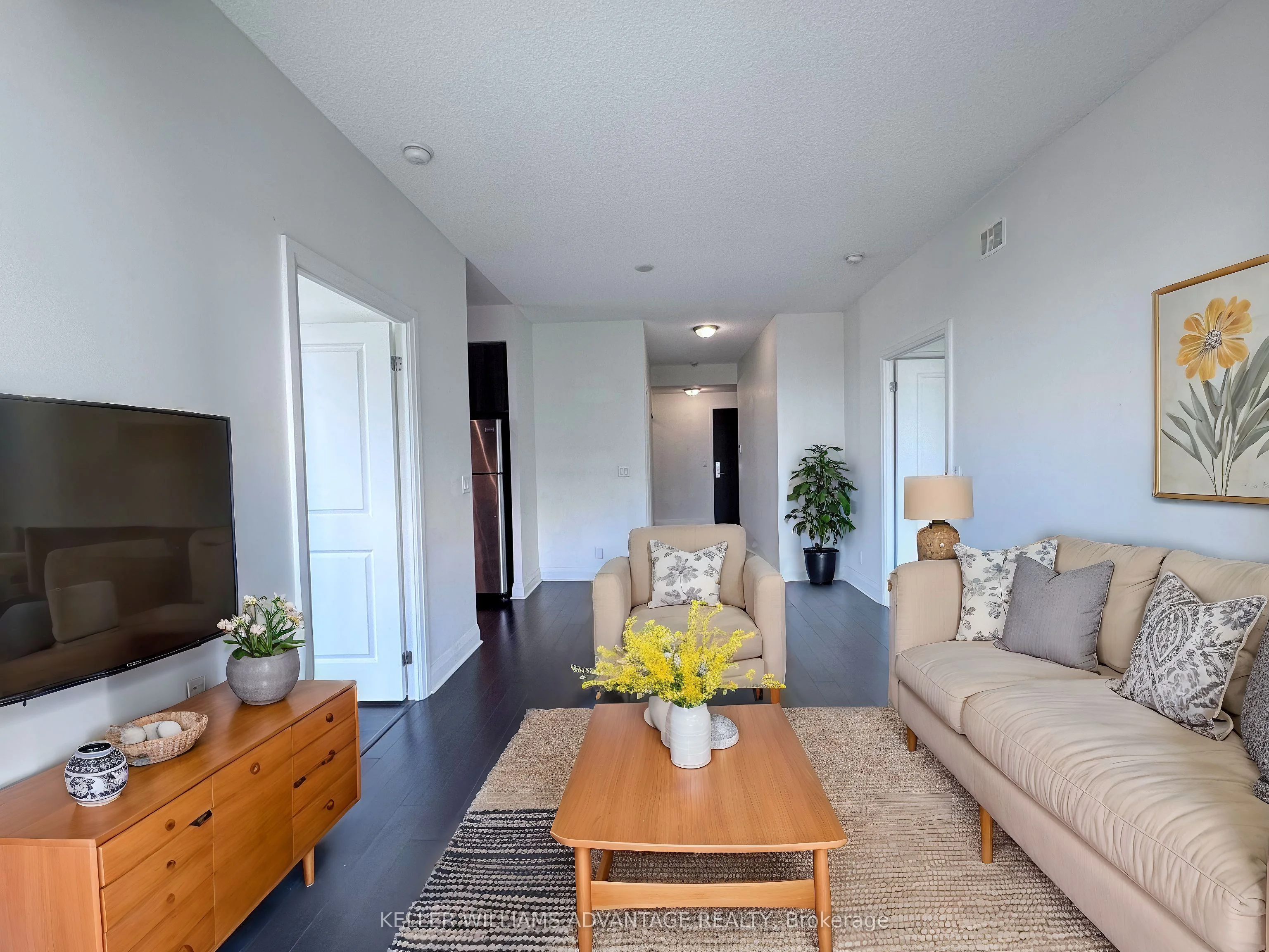 #1113 1185 The Queensway, Toronto W08, On, M8z 0c6