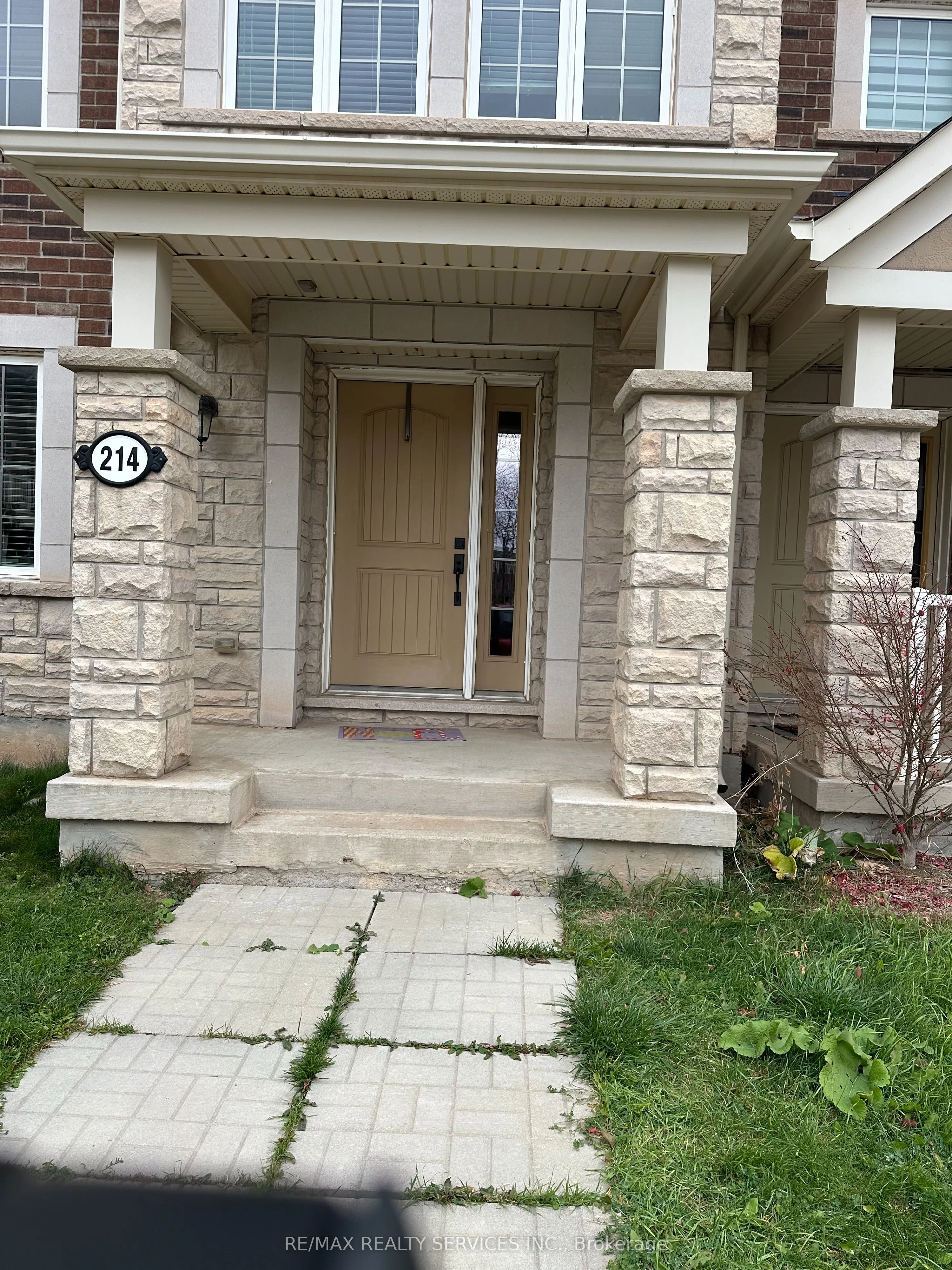 214 Ellen Davidson Drive 214, Oakville, On L6m 0v1