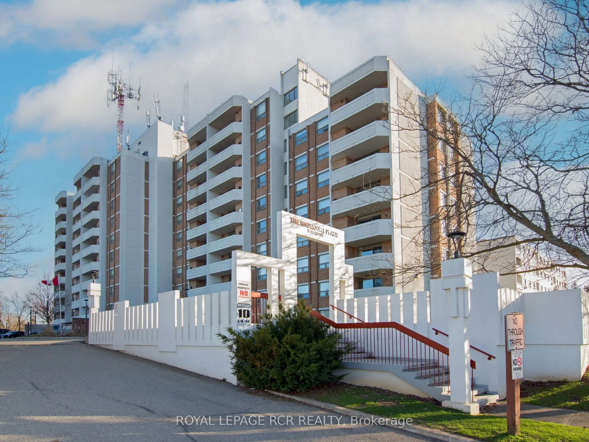 8 Fead Street 204, Orangeville, On L9w 3x4