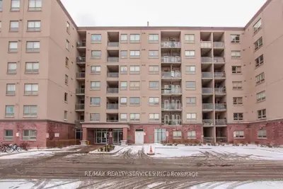 7405 Goreway Drive 716, Mississauga, On L4t 0a3