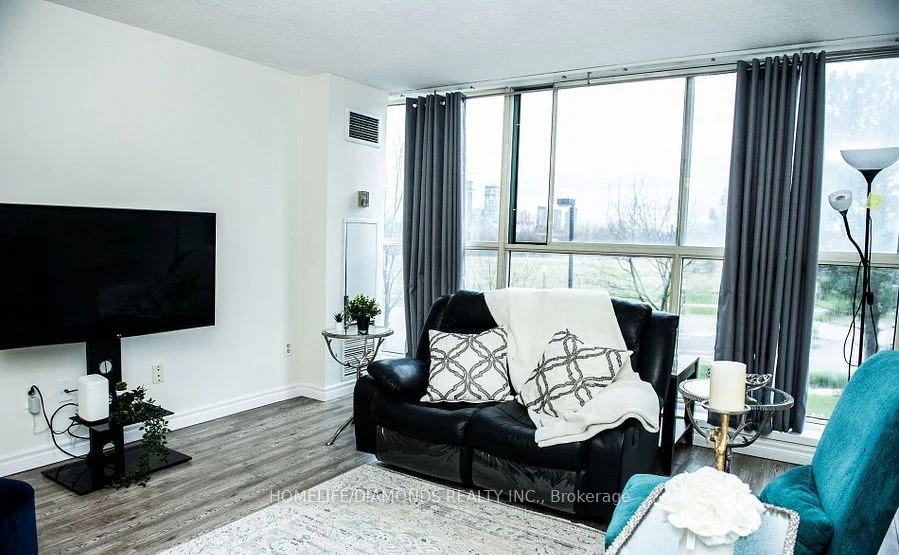 4205 Shipp Drive 202, Mississauga, On L4z 2y9