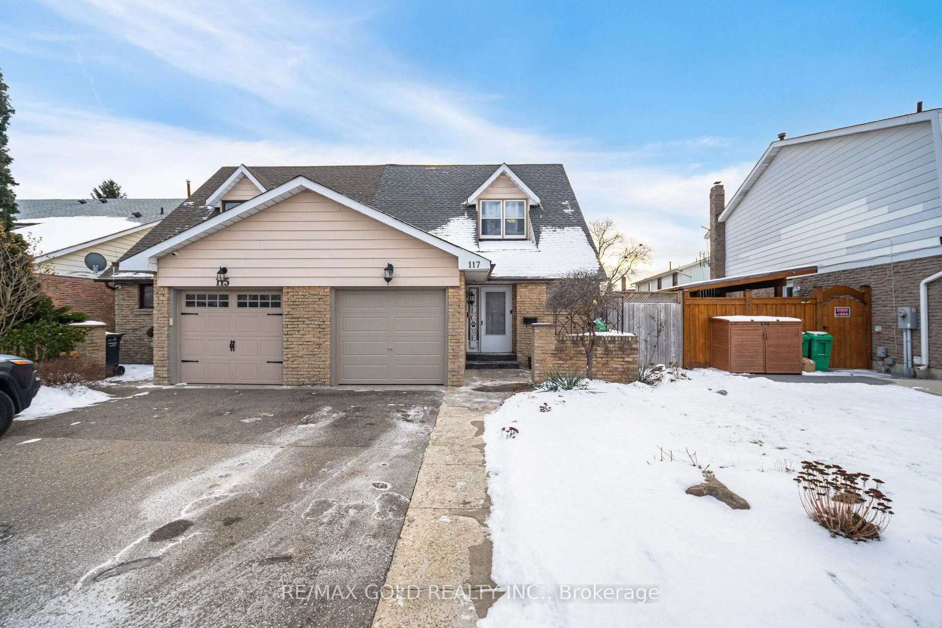 Semi-Detached in Brampton
